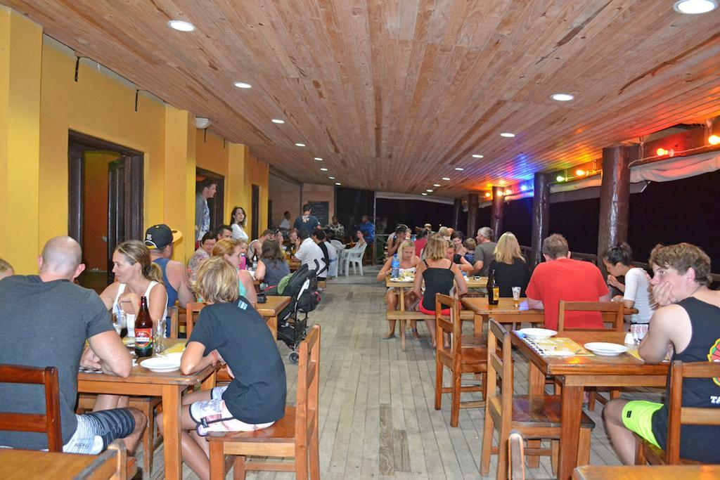 Ratu Kini Backpackers And Dive Resort Mana Island Εξωτερικό φωτογραφία