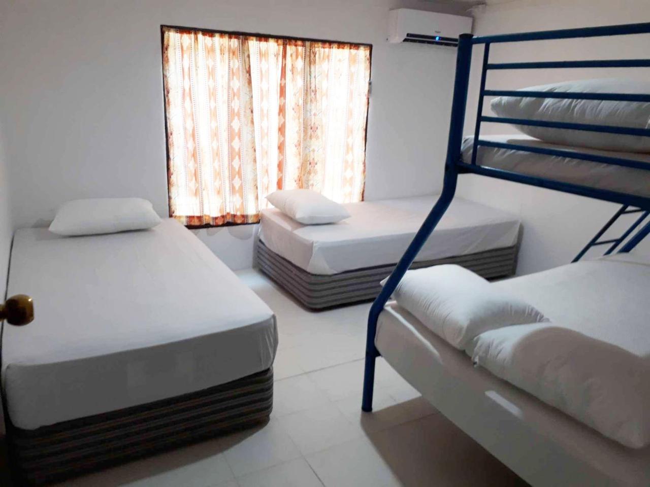 Ratu Kini Backpackers And Dive Resort Mana Island Εξωτερικό φωτογραφία
